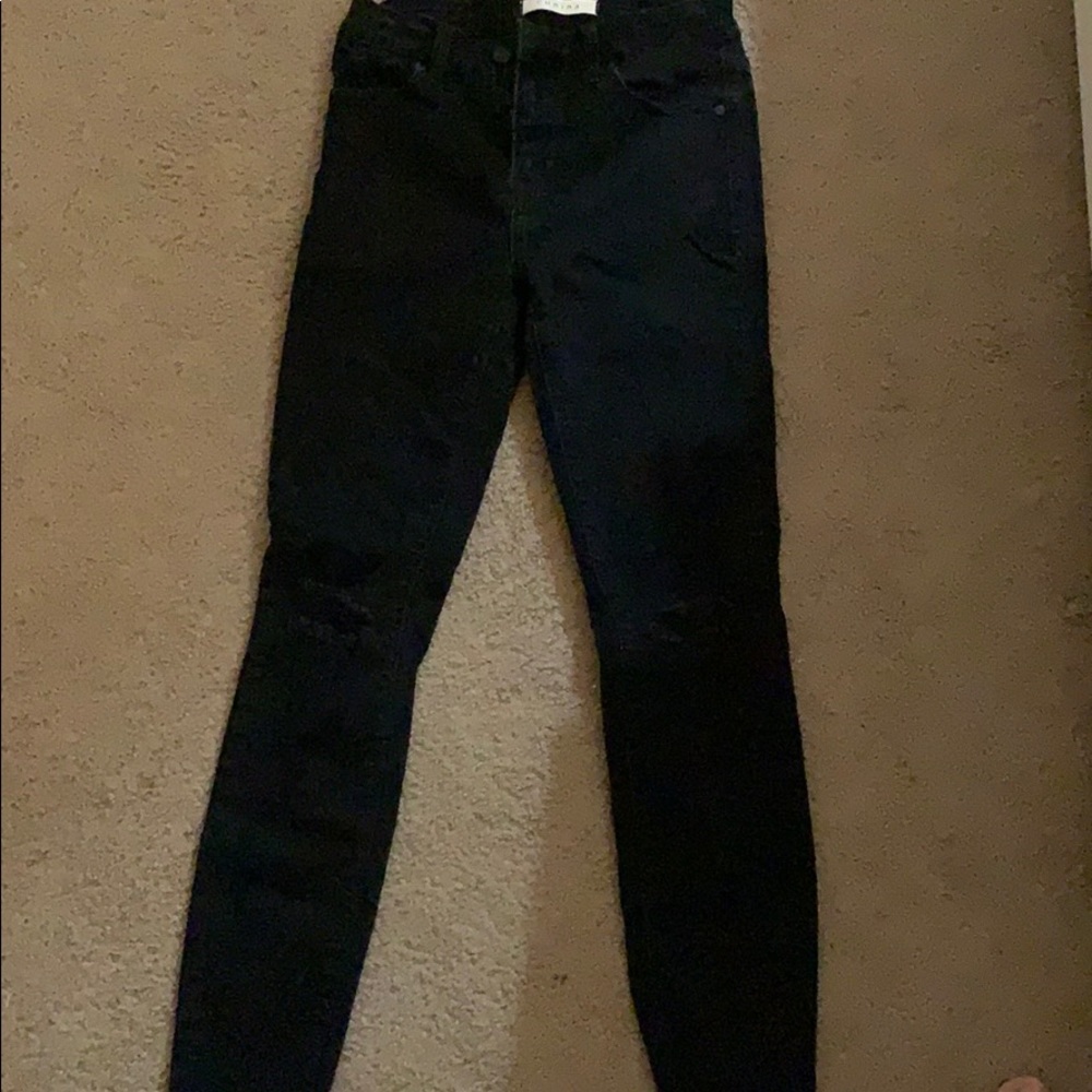 2 Pairs of Eunina Skinny jeans 👖